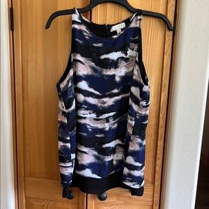 Stylish Women's Sleeveless Top